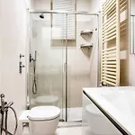 Easylife - - Montenero 10 - Porta Romana Daire