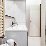 Easylife - - Montenero 10 - Porta Romana Daire