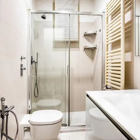 Easylife - - Montenero 10 - Porta Romana Apartment