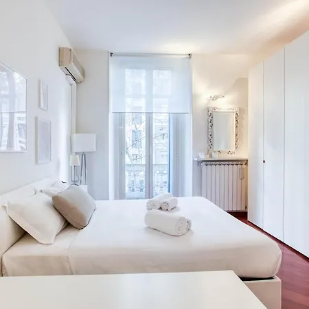 Easylife - - Montenero 10 - Porta Romana Apartment Milan
